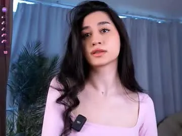 goldygrillz — Goal: Spank the ass #bigass #latina #young #18 #natural [0 tokens remaining]