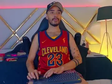 Freechat hairy_diamond on Chaturbate