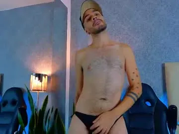 Freechat hairy_diamond on Chaturbate