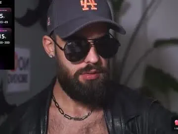 hairyrobxxx —  I don't make milkshakes because I don't want boys in my fucking yard #MENONLY  - Goal: FIRST SMOKE OF THE DAY ? toy charging [555 tokens left] #bigcock #findom #hairy #leather #youn