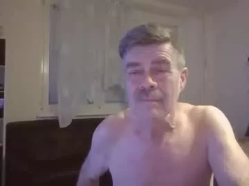 Freechat hanzik1954 on Chaturbate