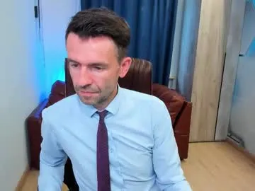 Offline hard_and_juici on Chaturbate