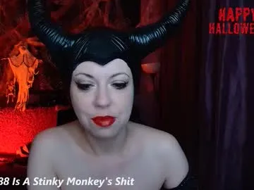 Offline helena__femdom on Chaturbate