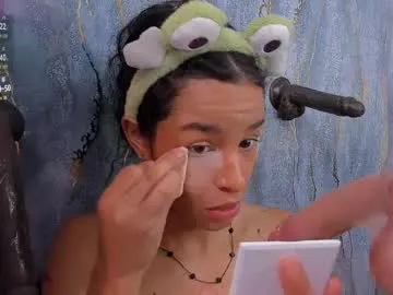 Freechat honey_sofii_ on Chaturbate