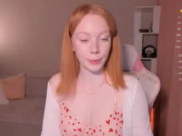 Offline honeyautumn on Chaturbate