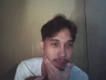 Offline horny_eddie on Chaturbate