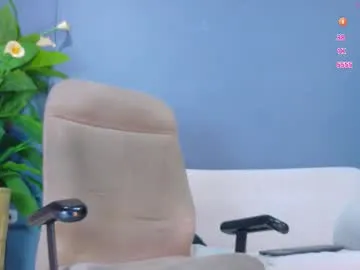 hunter_biggest — 3 DAYS WITHIN CUM   Tall, Dark & Too Hot to Handle   1.98 m of pure muscle, big D & naughty vibes  GOAL: Big cum show #cum #cumshow #lovense #master #bbc [474 tokens remaining]