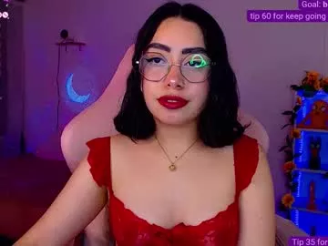 Offline iamveroo on Chaturbate