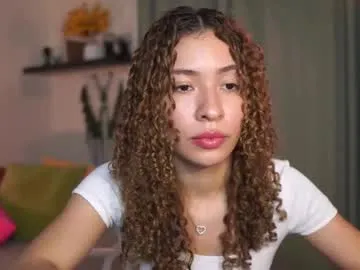 Offline isa_____ on Chaturbate