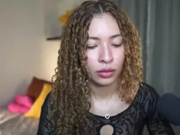 Offline isa_____ on Chaturbate