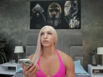 Freechat isa_lancaster on Chaturbate