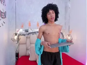 Offline johan_gz_ on Chaturbate