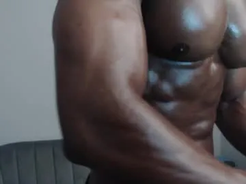 johnnydolce50 — WORSHIP THE MASTER!! #muscle  #master #slave #findom [Tip in ascending order from 1 to 99. Next tip needed: 1]