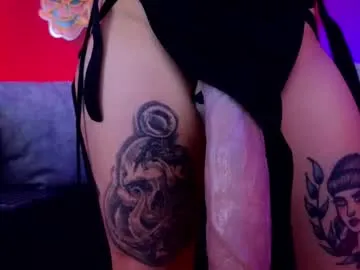 Offline julieta_russell on Chaturbate