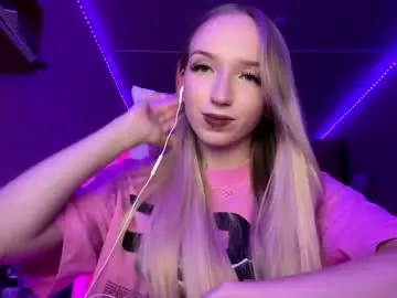 Offline julissariecke on Chaturbate