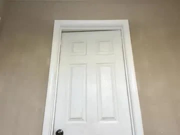 Offline keybump323 on Chaturbate