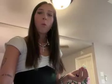 Offline kittypurr79 on Chaturbate