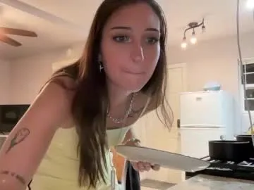 Offline kittypurr79 on Chaturbate