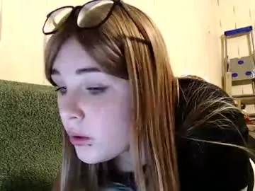 Offline krisi_myrr on Chaturbate