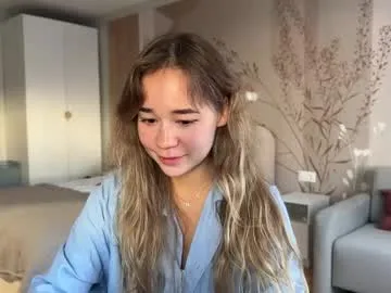 Offline kristyspiritedaway on Chaturbate