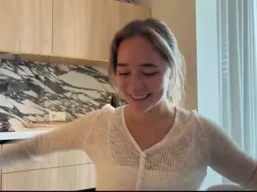 Offline kristyspiritedaway on Chaturbate