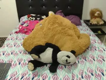 Offline kylie_switch on Chaturbate