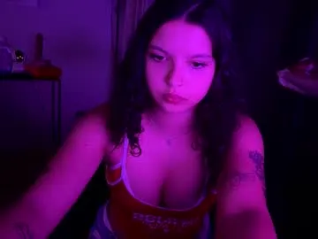 Offline larirossi on Chaturbate