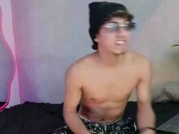 Offline laura_and_kevin on Chaturbate