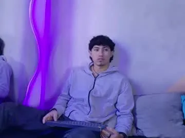 Offline laura_and_kevin on Chaturbate