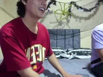 Offline le_petit_princeb612 on Chaturbate