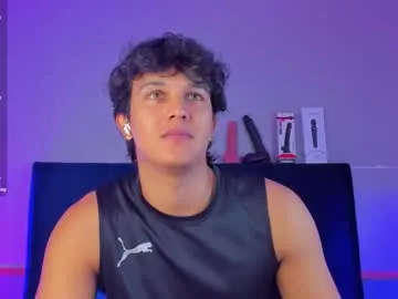 leo_savage_ on Chaturbate