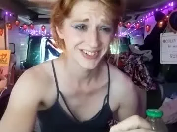 Freechat lesleygumgrass on Chaturbate