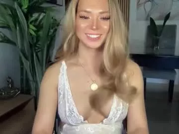 Offline lexiesmith_ on Chaturbate