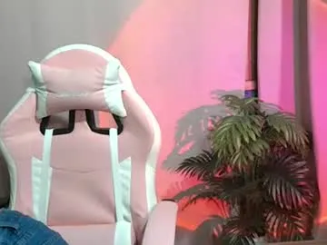 Offline lhara_morena on Chaturbate