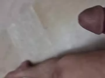 Offline lovebigcocks1096 on Chaturbate