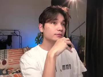 Offline lovelydany3 on Chaturbate