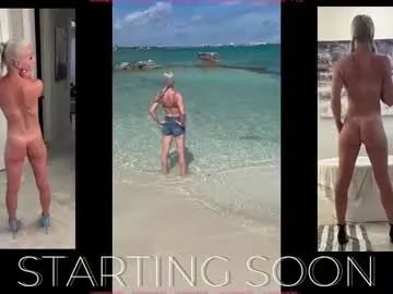 Offline lovemoscarlett on Chaturbate