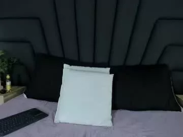 Offline lucia_guzman on Chaturbate