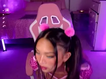 Offline lucydelrey57 on Chaturbate