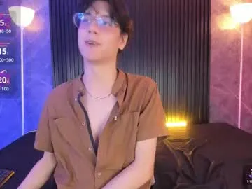 Offline luixdust1 on Chaturbate