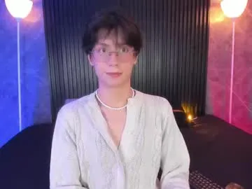 luixdust1 — lovely #teen cuty eyes #asian love to dress #femboy  young teen? #18 pretty #skinny