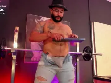 Offline luke__09 on Chaturbate