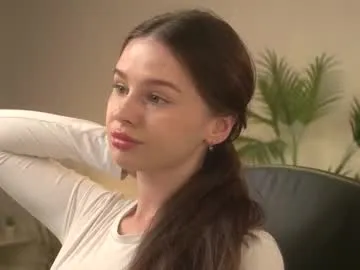 Freechat lunaolivia_ on Chaturbate