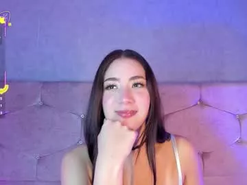 Offline lunar_leen on Chaturbate