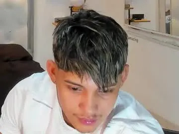 Offline lunay_xtreemboy on Chaturbate