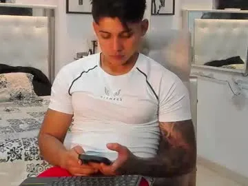 Offline lunay_xtreemboy on Chaturbate