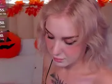 Offline lushcherry on Chaturbate