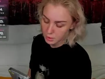 Offline lushcherry on Chaturbate