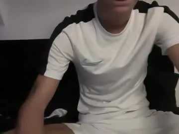 Offline lz_britboy on Chaturbate