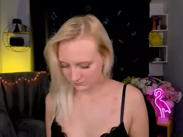 madam_ulis on Chaturbate